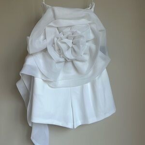 Show stopper white floral romper